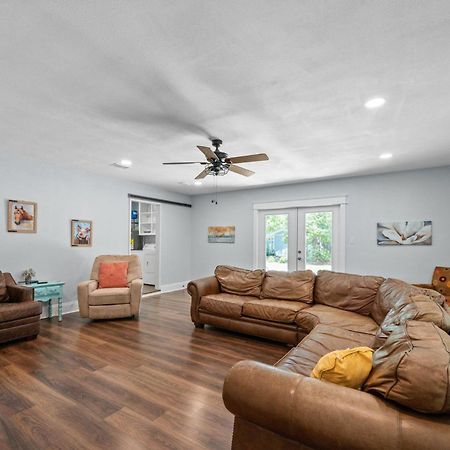 Peaceful Fairhope Retreat-Large Home On 1 Acre Lot 外观 照片